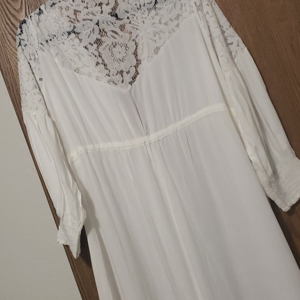 1 left🌼New boutique Button Front Dress - Picture 10 of 16